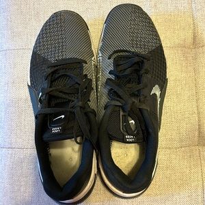 Nike Black and Gray Women's Sneakers